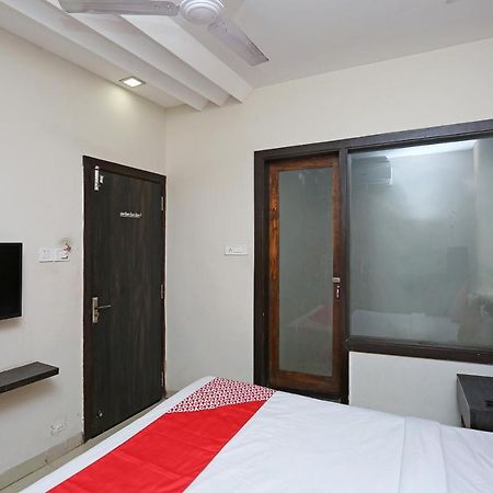 Oyo 6325 Hotel Kiran Rāipur Kültér fotó