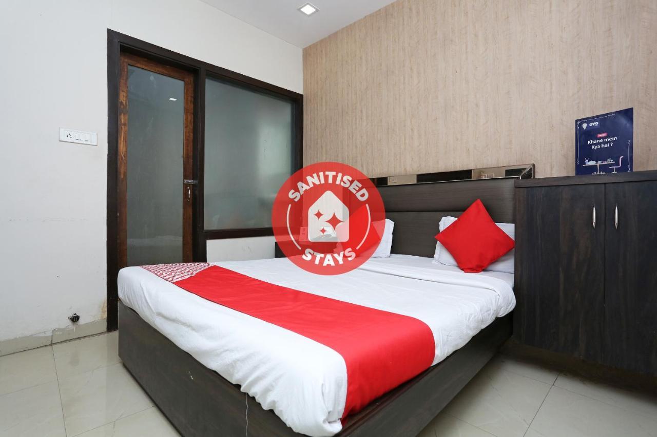 Oyo 6325 Hotel Kiran Rāipur Kültér fotó