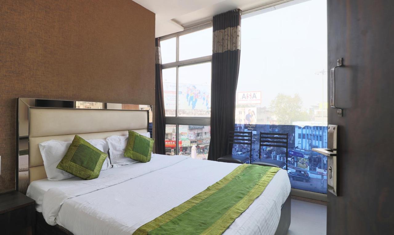 Oyo 6325 Hotel Kiran Rāipur Kültér fotó