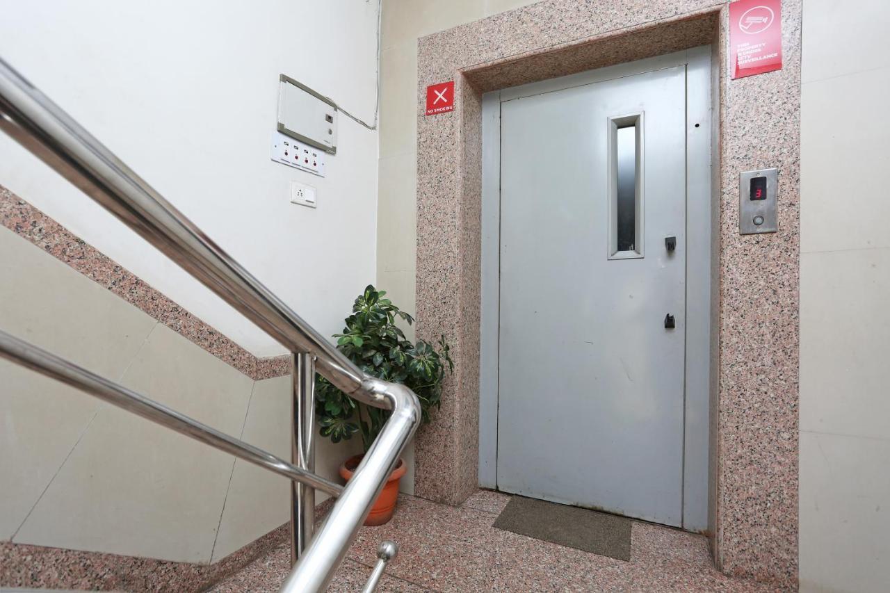 Oyo 6325 Hotel Kiran Rāipur Kültér fotó