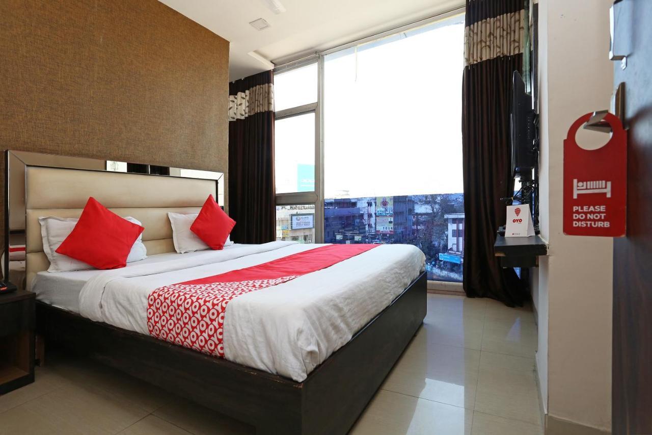 Oyo 6325 Hotel Kiran Rāipur Kültér fotó